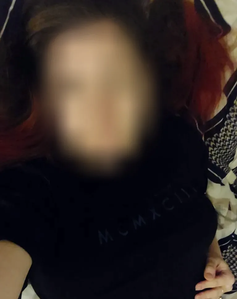 Klara, 27