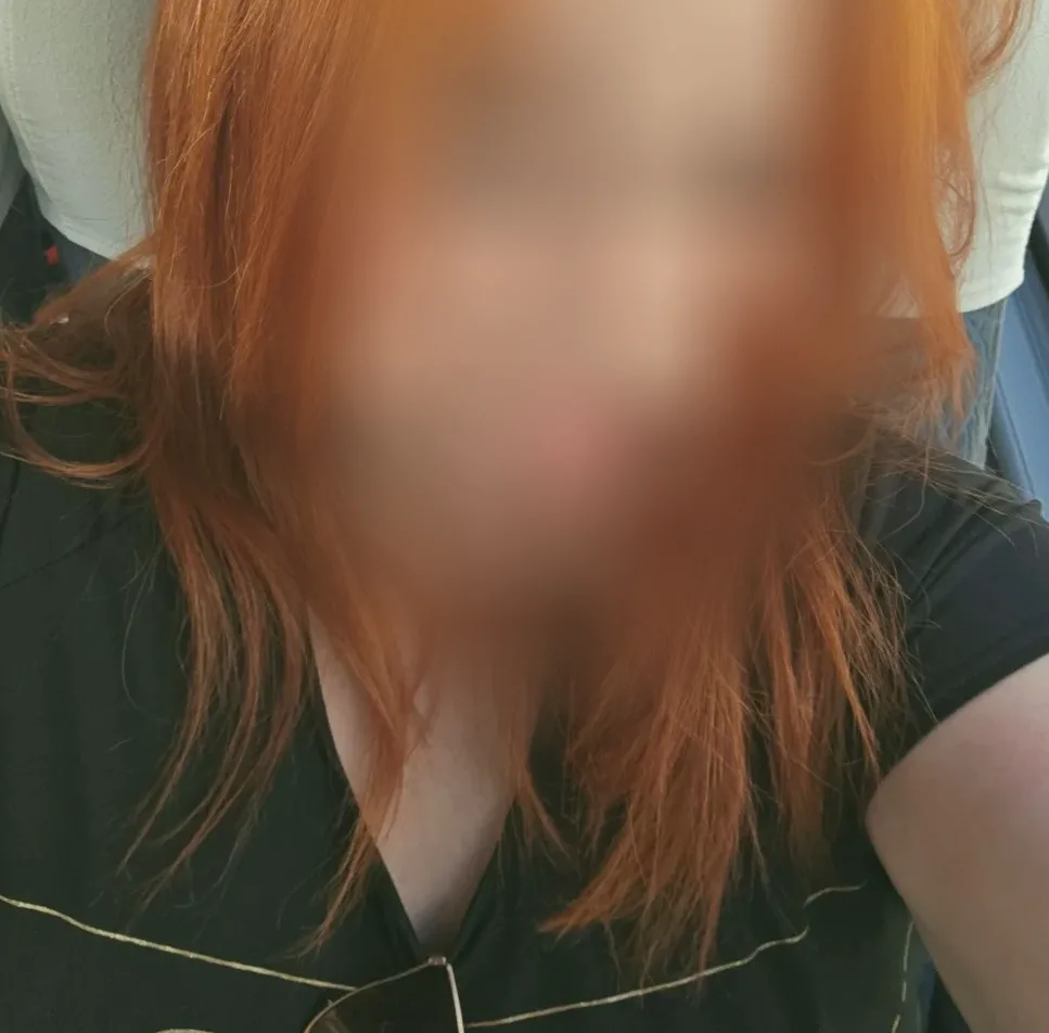 Maike, 25