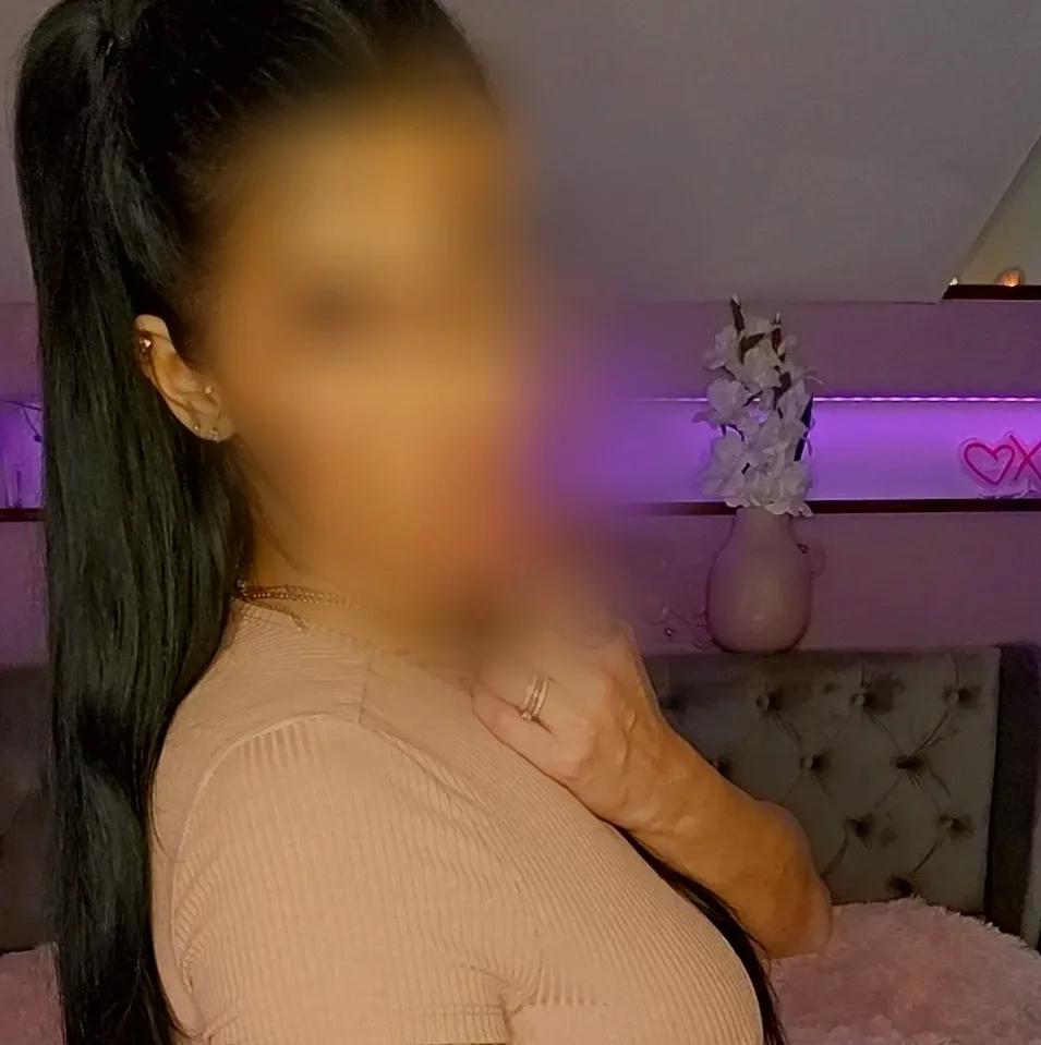 Malin, 33
